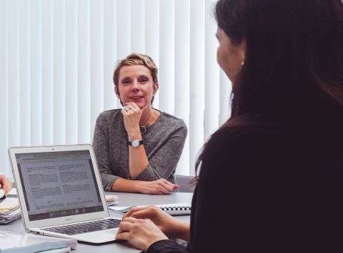 As a staff lawyer and then director, Kathy Ferreira, Law’01 (left), has been shaping and more recently expanding the Queen’s Prison Law Clinic’s service mandate for inmates and experiential learning opportunities for students for the past 17 years. 